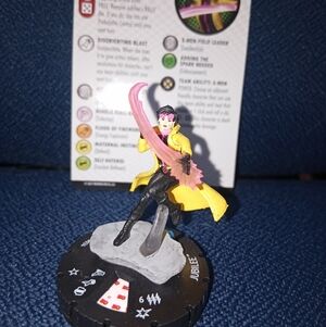 Jubilee Figure - Yellow and Pink